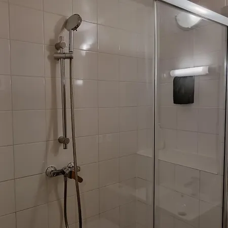 Bed & Breakfast Paris Cosy Private With Shared Space - Privee Avec Espace Commun Paris *