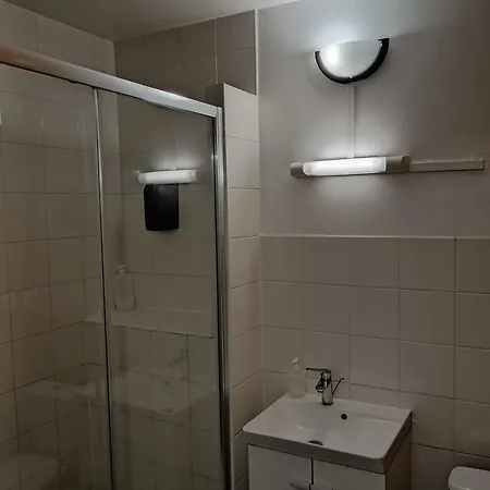 Bed & Breakfast Paris Cosy Private With Shared Space - Privee Avec Espace Commun Paris Vitry-sur-Seine